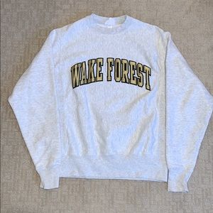 ‘Wake Forest’ crew neck